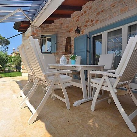 Holiday Home Sverko Novigrad  Bagian luar foto