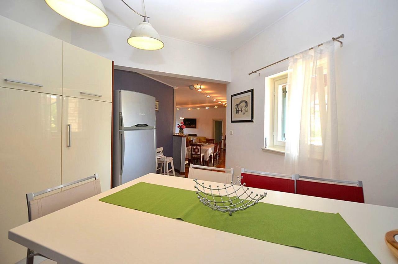 Holiday Home Sverko Novigrad  Bagian luar foto