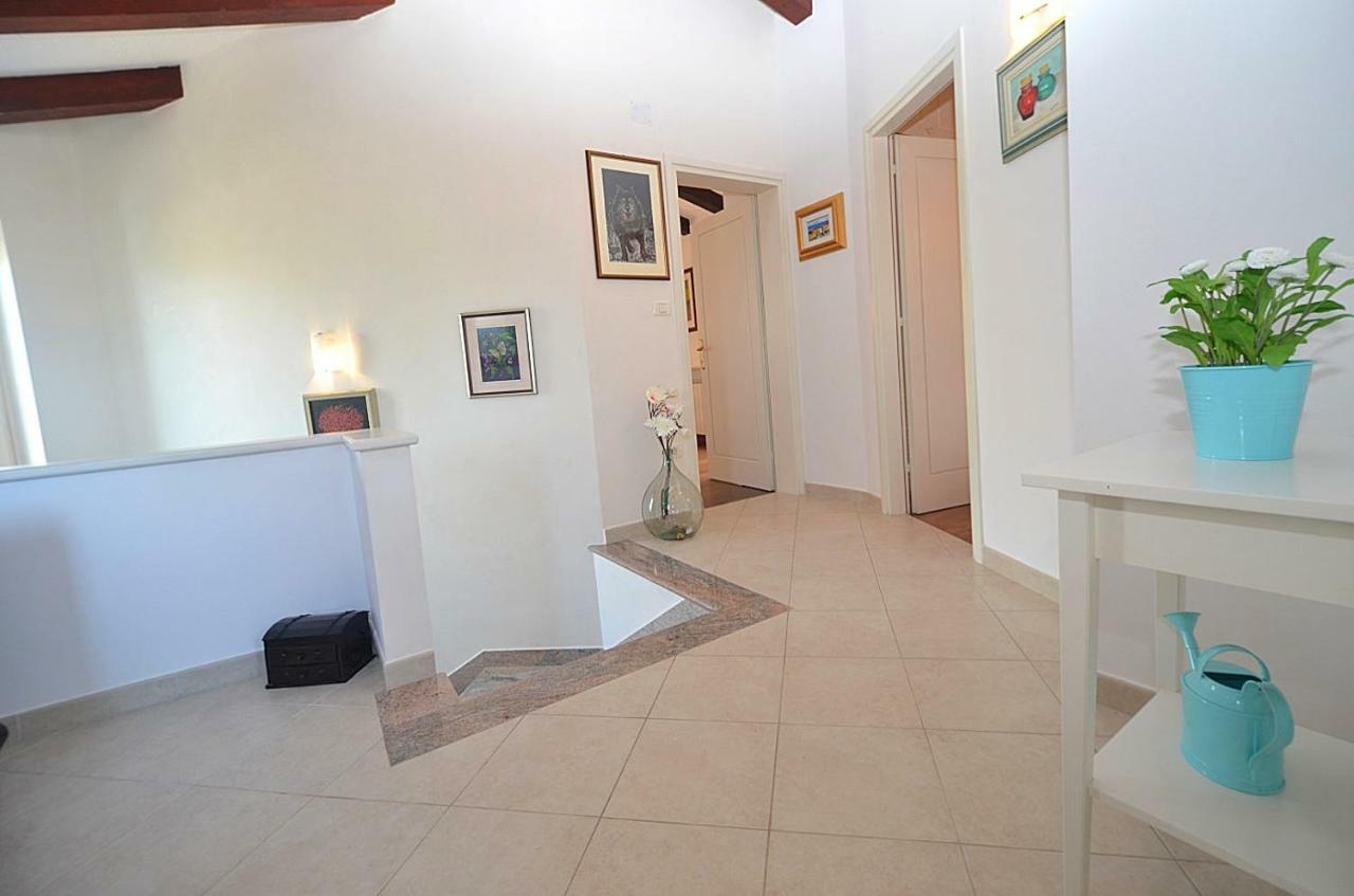 Holiday Home Sverko Novigrad  Bagian luar foto